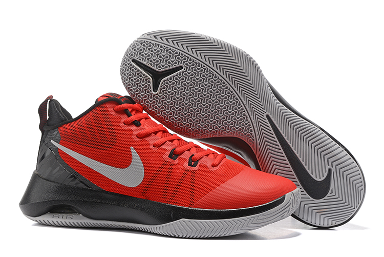 Nike Air Versitile 2017 Red Black Shoes